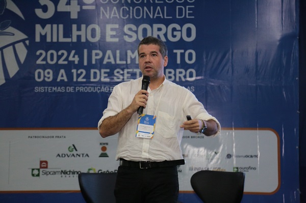 Palestra aborda correção do solo em áreas de abertura em sistemas de produção de grãos